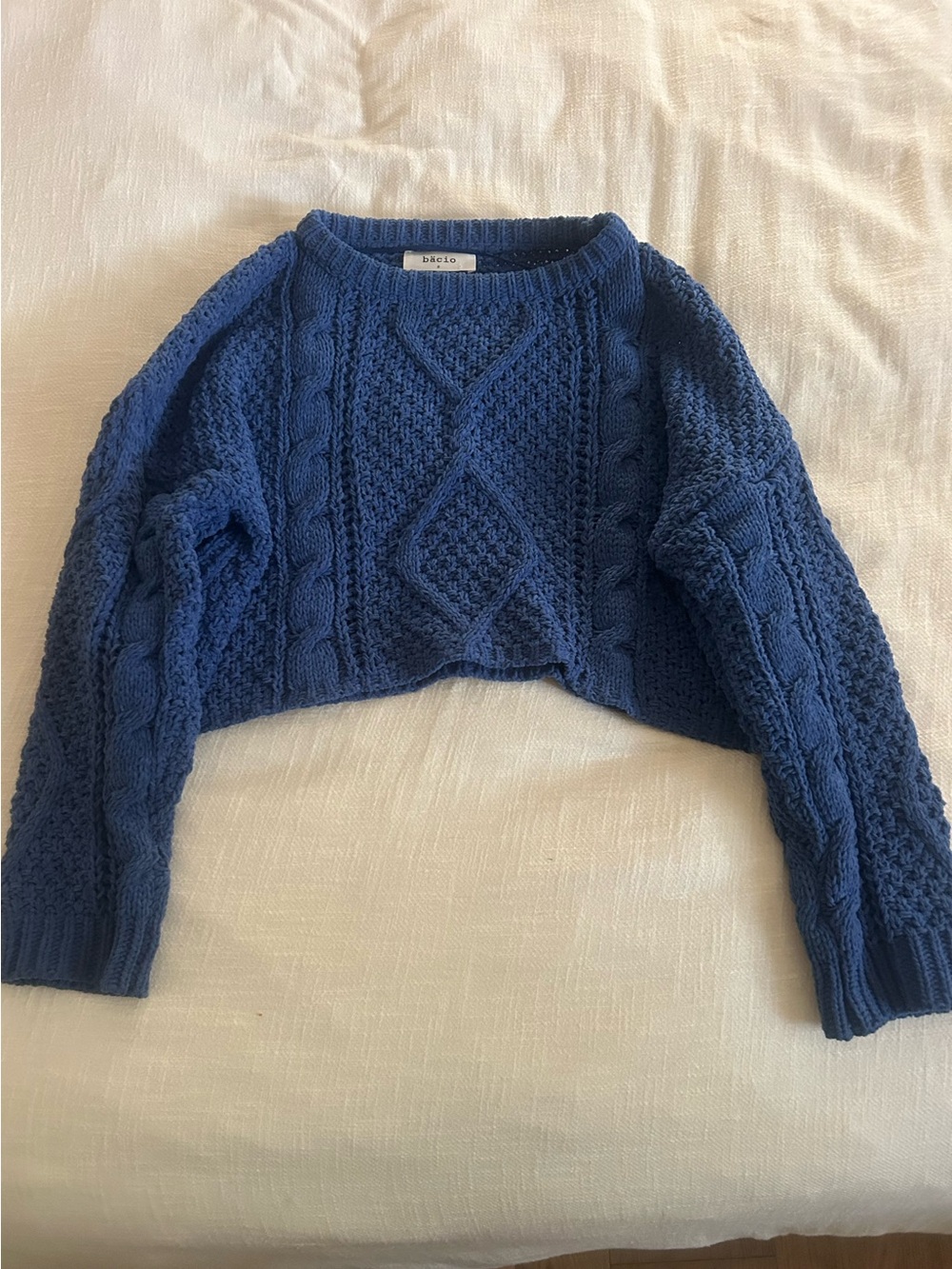 NEW Cable Knit Cropped Sweater - Blue. Size XS